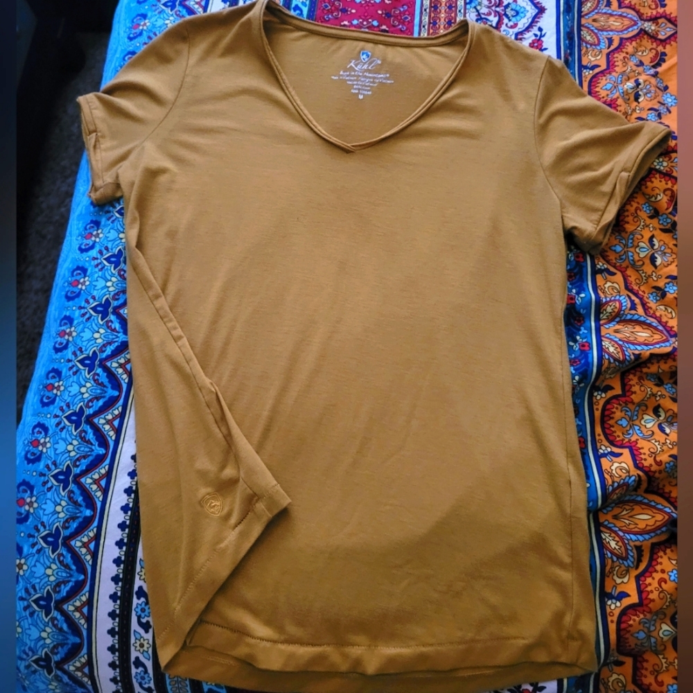 Kuhl medium yellow tshirt
